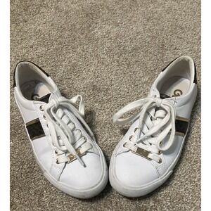 GBG Los Angeles White Gold Brown Monogram Lace Up Sneakers Size 5 1/2M